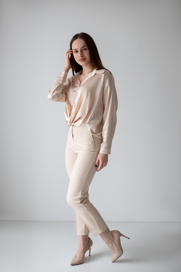 Жіночі брюки